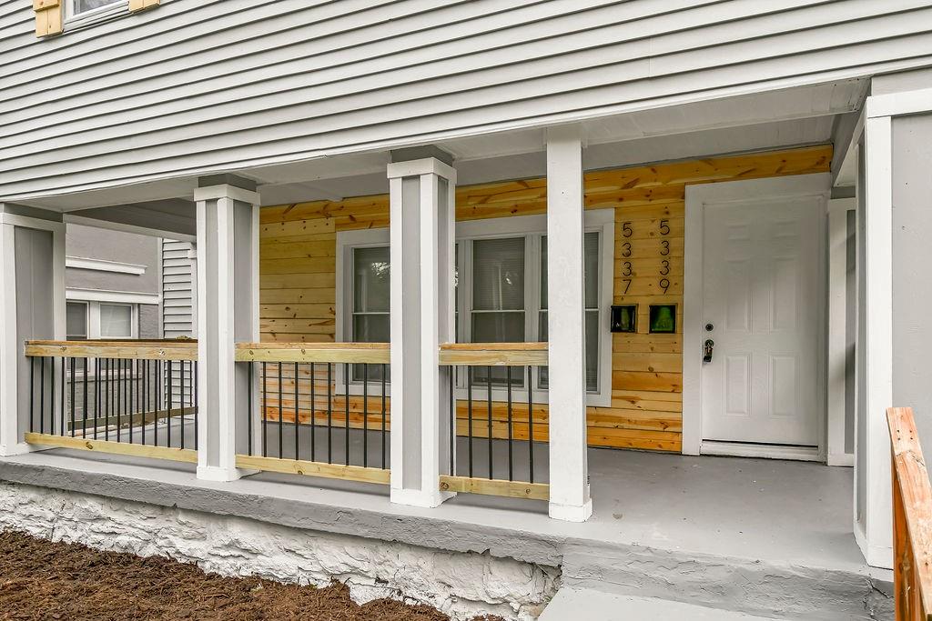 2nd image of 5339 Paseo Blvd, Kansas City, MO 64110 | MLS# 2636034