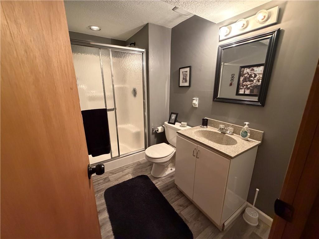 3rd image of 1800 E Mechanic Ave, Independence, MO 64050 | MLS# 2636036