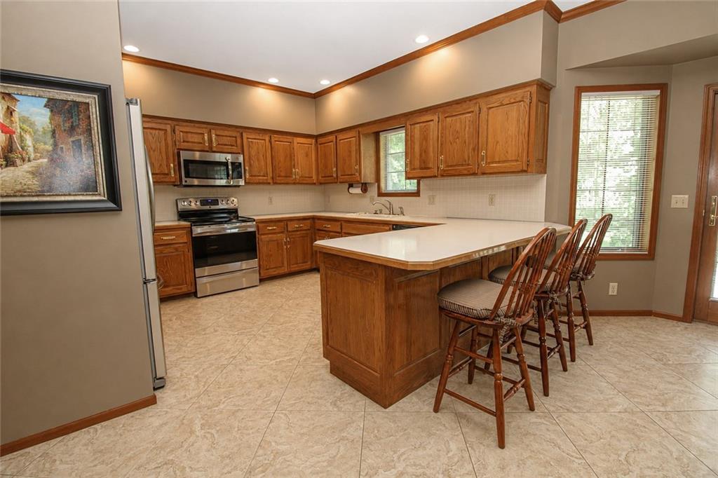 4th image of 2309 Buckingham St, Saint Joseph, MO 64506 | MLS# 2636059