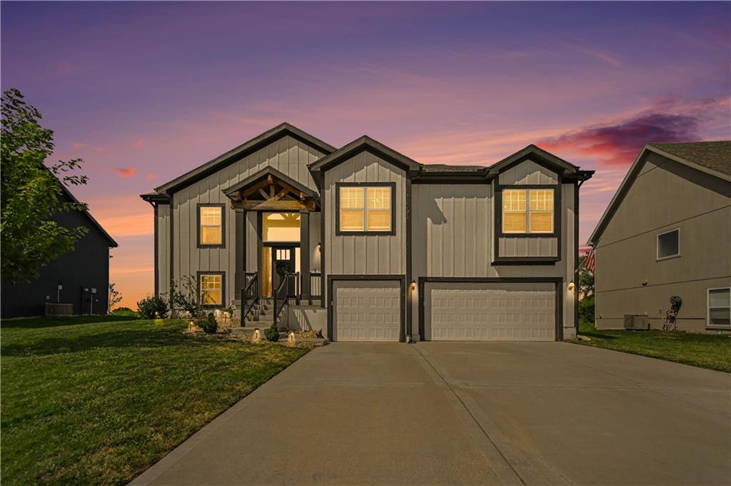 1st image of 6004 Ne 120th St, Kansas City, MO 64156 | MLS# 2636072