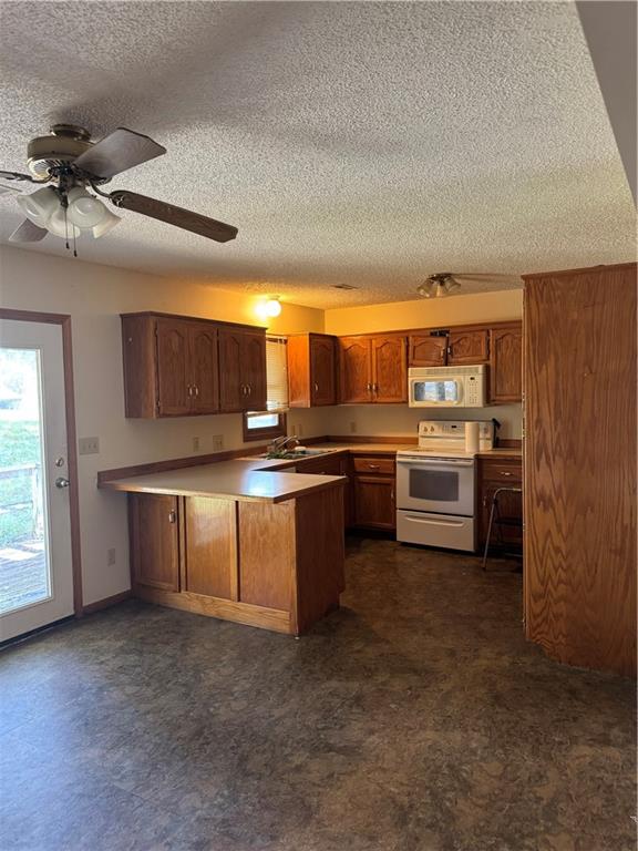 3rd image of 31228 Highridge Dr, Excelsior Springs, MO 64024 | MLS# 2636090
