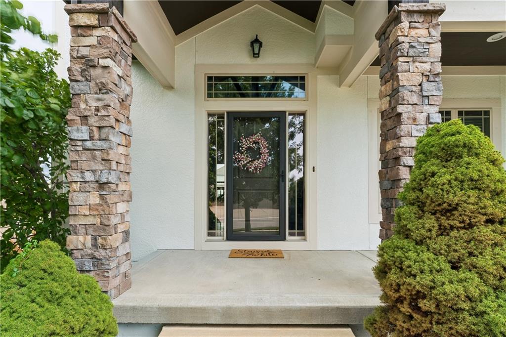 4th image of 1115 Metfield Ln, Raymore, MO 64083 | MLS# 2636091