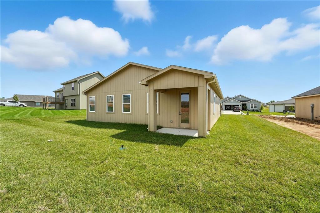 28th image of 17561 Spivey St, Gardner, KS 66030 | MLS# 2636130