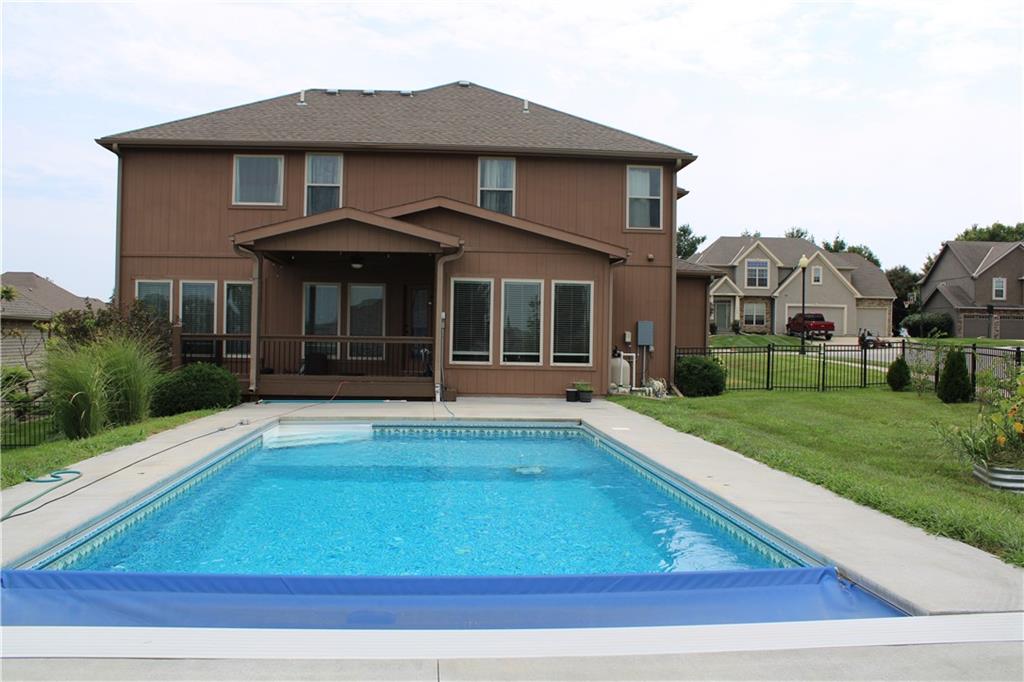 2nd image of 4701 Corinth Dr, Saint Joseph, MO 64506 | MLS# 2636136