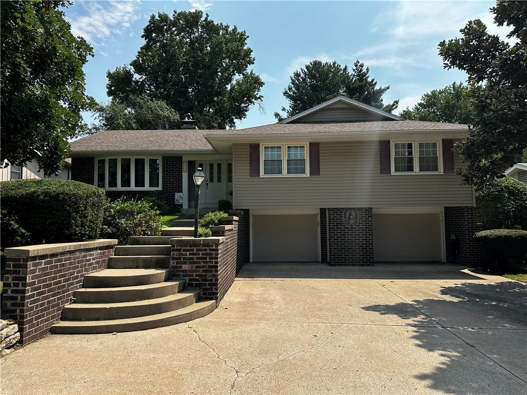 1st image of 3343 Chatham Ave, Saint Joseph, MO 64506 | MLS# 2636156