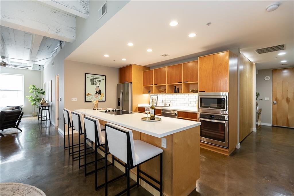 1st image of 21 W 10th St #7D, Kansas City, MO 64105 | MLS# 2636162