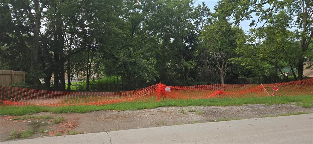 2nd image of 5107 E 30th St, Kansas City, MO 64128 | MLS# 2636180