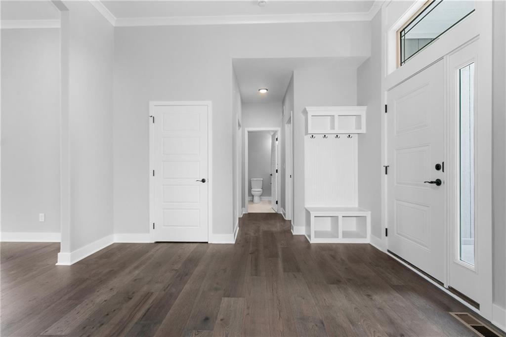 4th image of 11028 N Corrington Ave, Kansas City, MO 64156 | MLS# 2636196