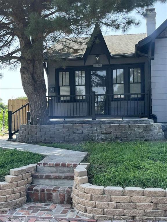 2nd image of 2114 S 9th St, St Joseph, MO 64503 | MLS# 2636228