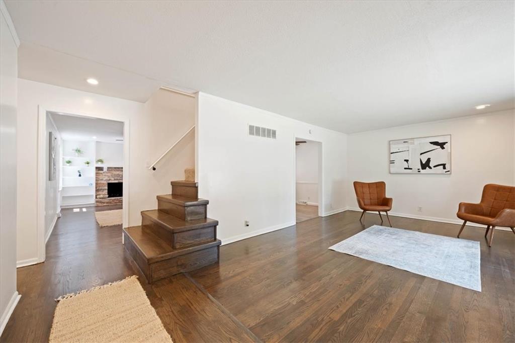 2nd image of 6220 N Bales Ave, Kansas City, MO 64119 | MLS# 2636236