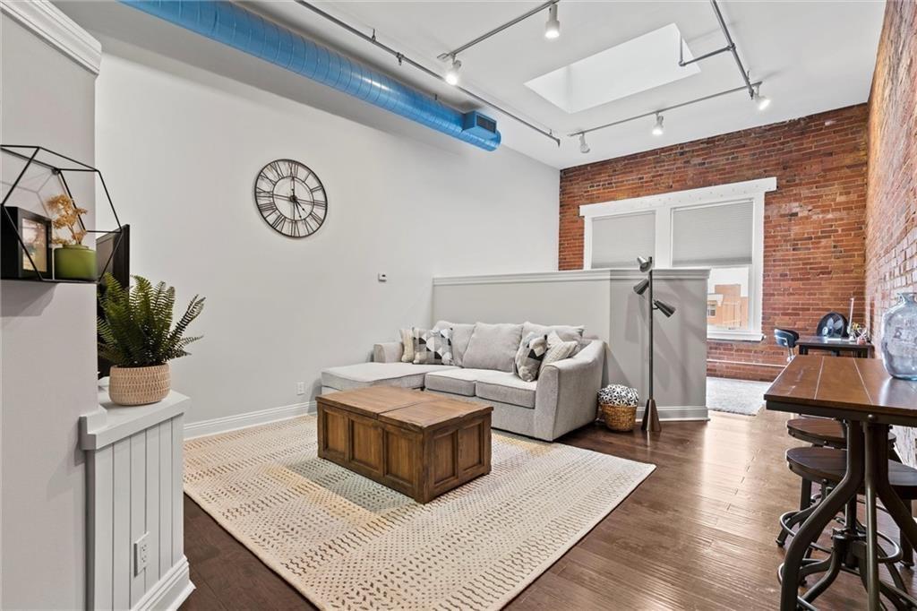 1st image of 700 Broadway Blvd #508, Kansas City, MO 64105 | MLS# 2636244