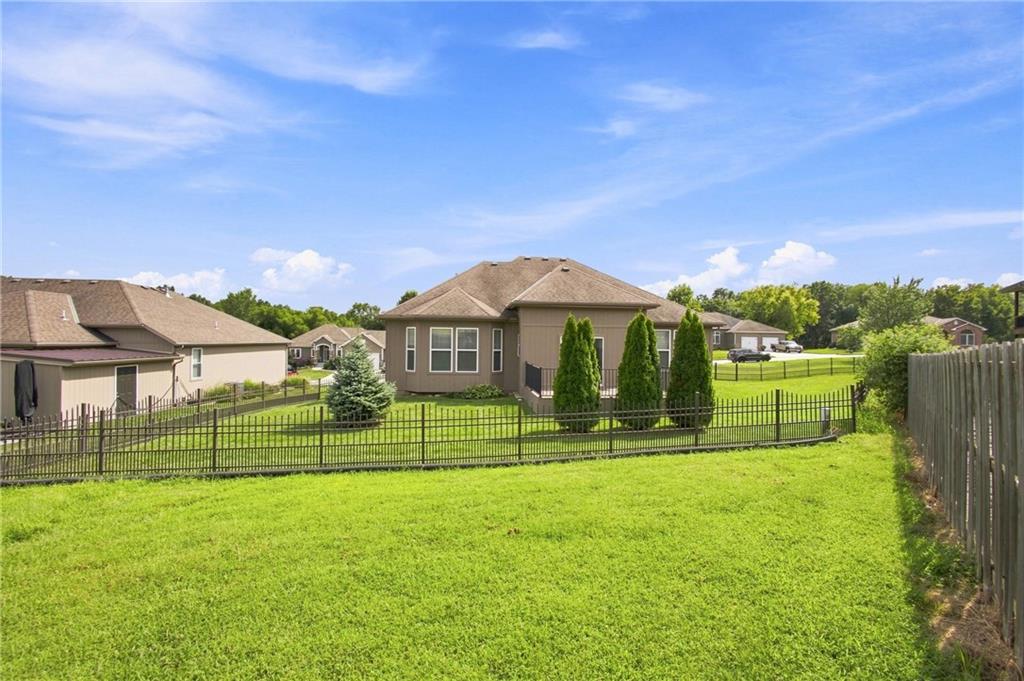 74th image of 4817 Sw Marguerite St, Blue Springs, MO 64015 | MLS# 2636271