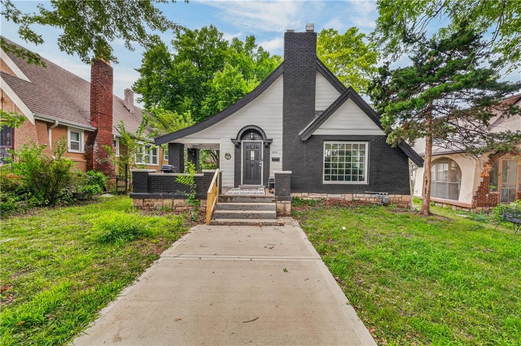 1st image of 1024 N 25th St, Kansas City, KS 66102 | MLS# 2636281