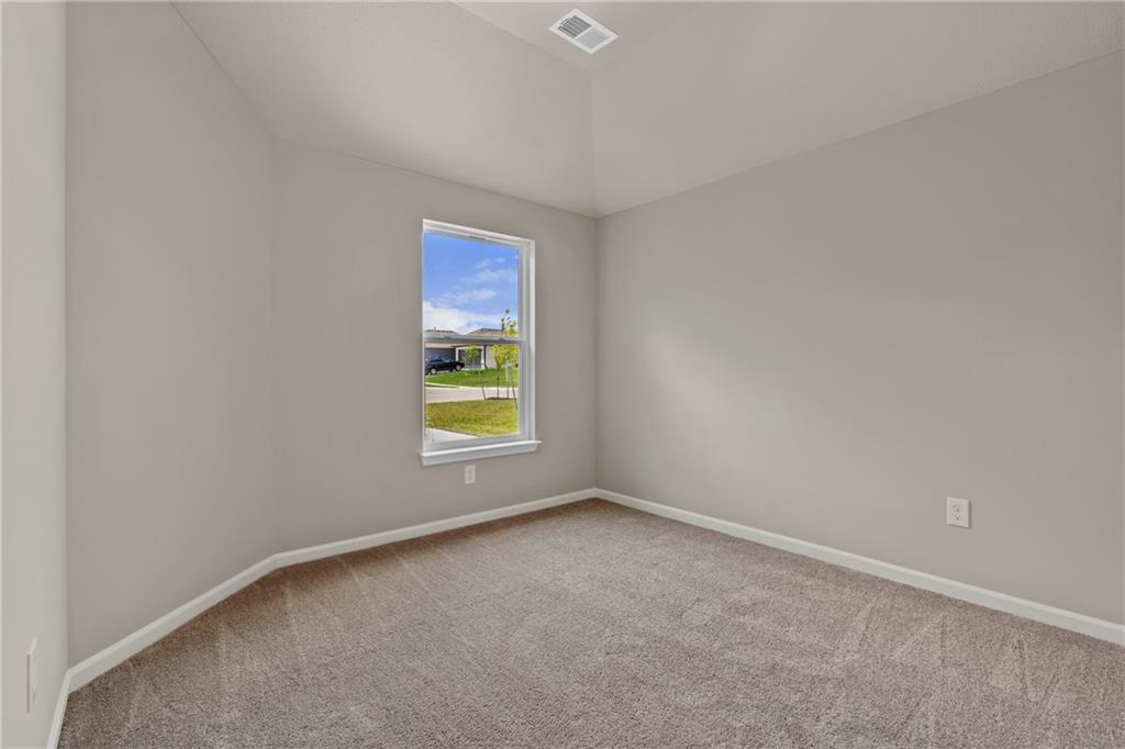 18th image of 20279 W 195th St, Spring Hill, KS 66083 | MLS# 2636283