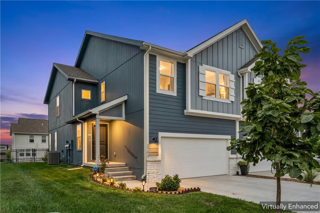 1st image of 3743 Sw Clayton Pl, Lees Summit, MO 64082 | MLS# 2636287