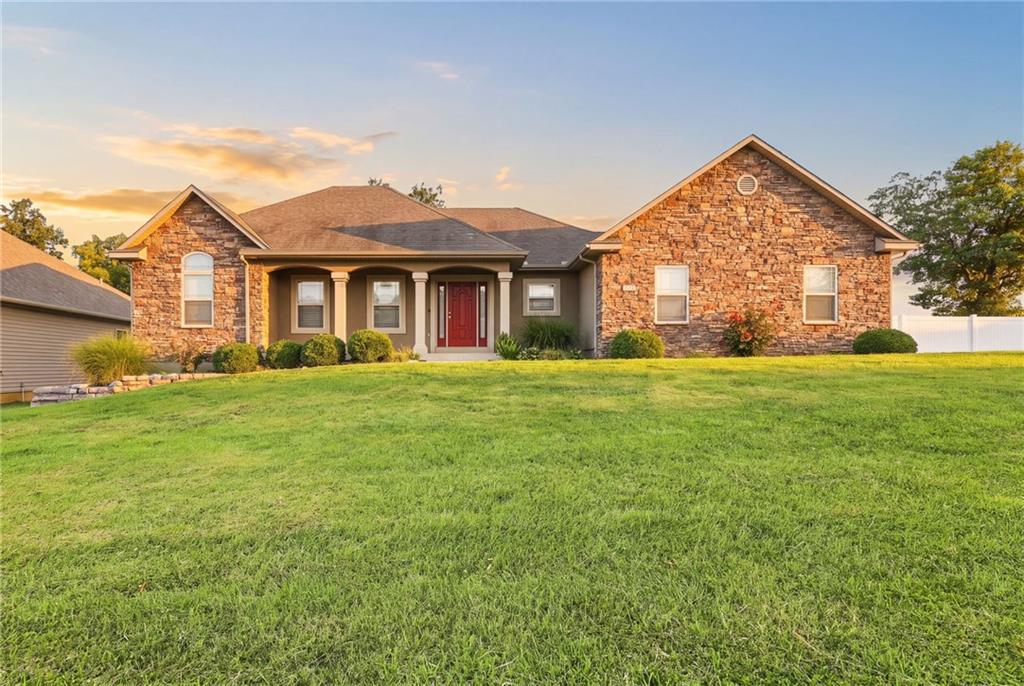 1st image of 628 Oakmont Dr, Warrensburg, MO 64093 | MLS# 2636293