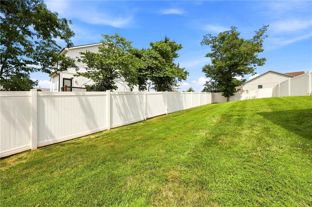 43rd image of 628 Oakmont Dr, Warrensburg, MO 64093 | MLS# 2636293