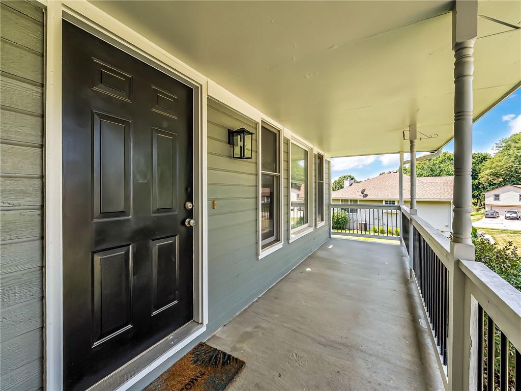 4th image of 805 Black Oak Dr, Liberty, MO 64068 | MLS# 2636297