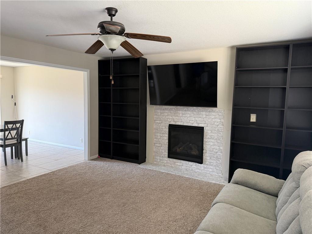 4th image of 214 Ne Greystone Wy, Grain Valley, MO 64029 | MLS# 2636331