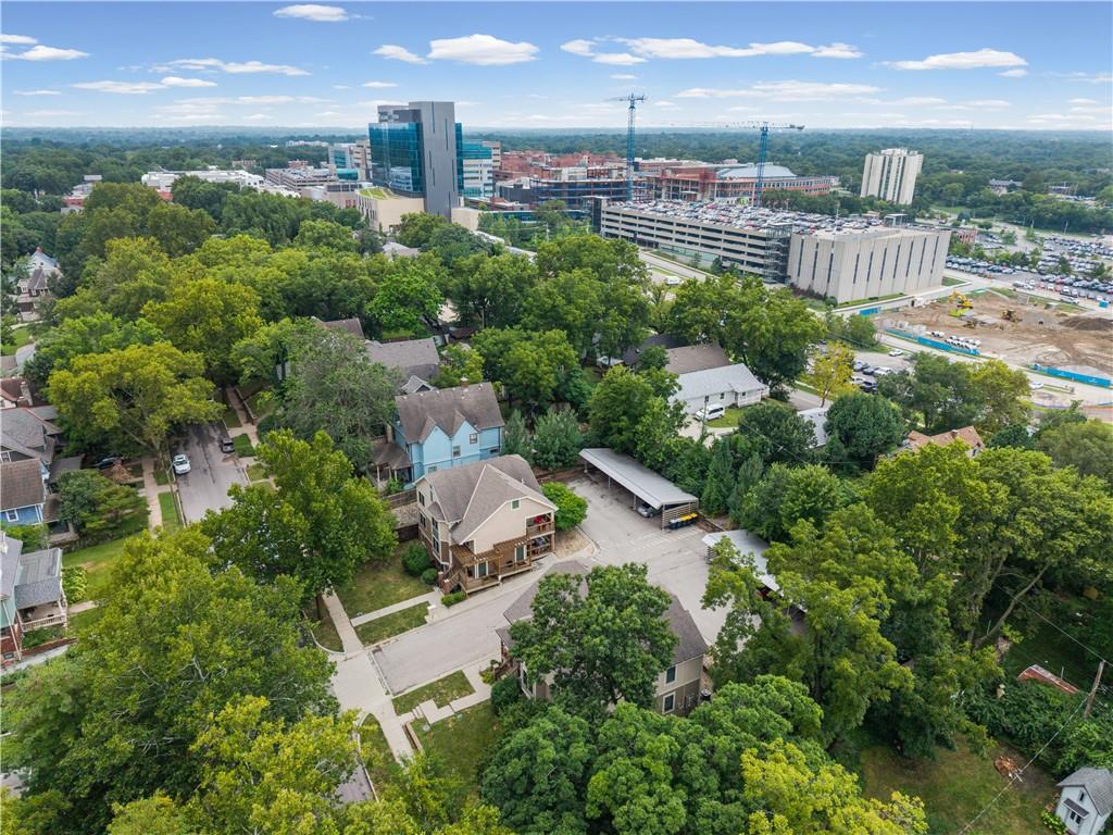 5th image of 3612 Bell St, Kansas City, MO 64111 | MLS# 2636342