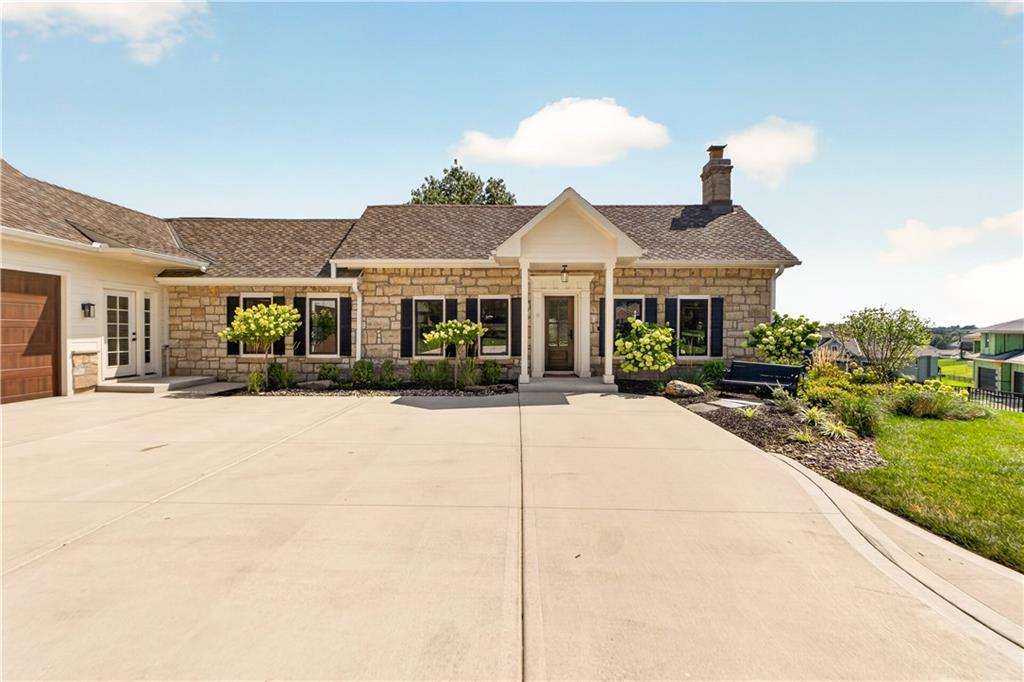 3rd image of 12811 W 71St St, Shawnee, KS 66216 | MLS# 2636346