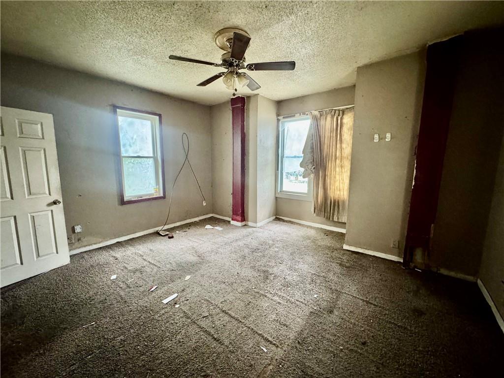 2nd image of 1424 6th Ave, Leavenworth, KS 66048 | MLS# 2636349