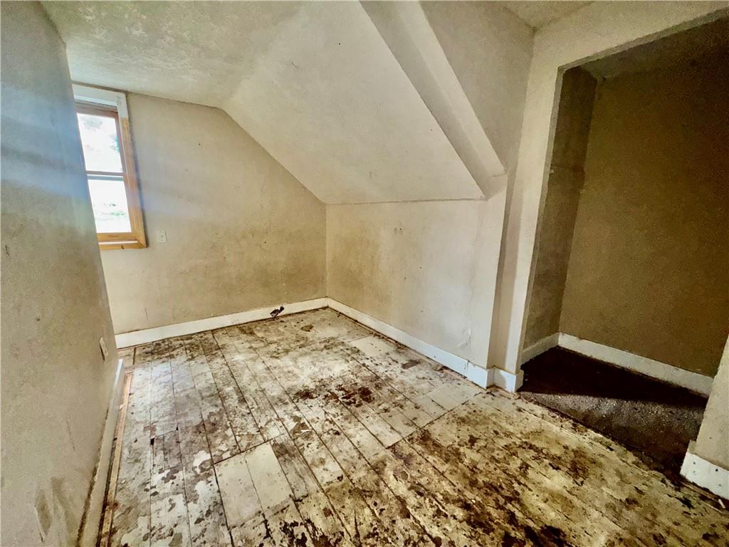 8th image of 1424 6th Ave, Leavenworth, KS 66048 | MLS# 2636349