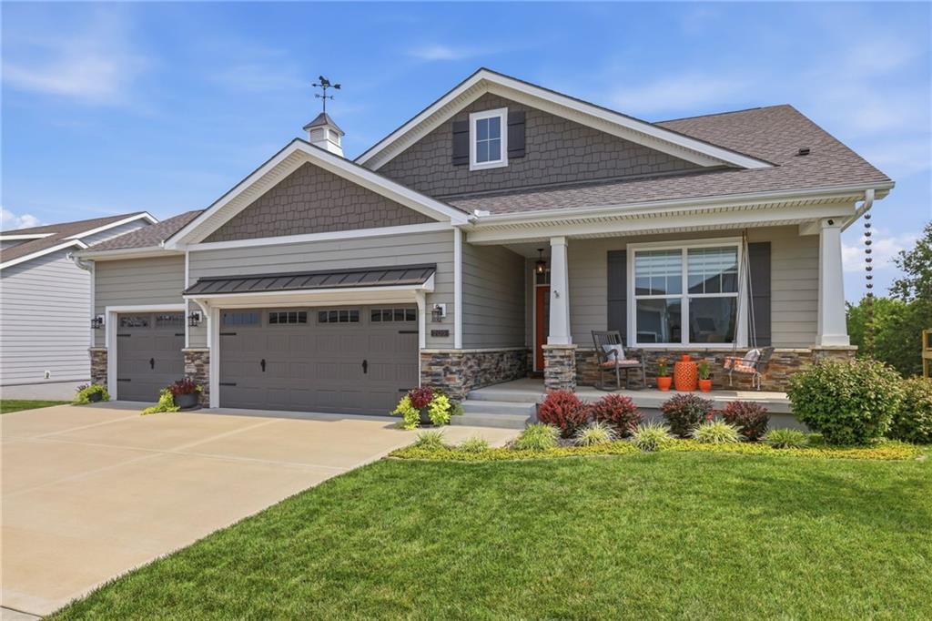 1st image of 705 Sw Haverford Rd, Lees Summit, MO 64081 | MLS# 2636379