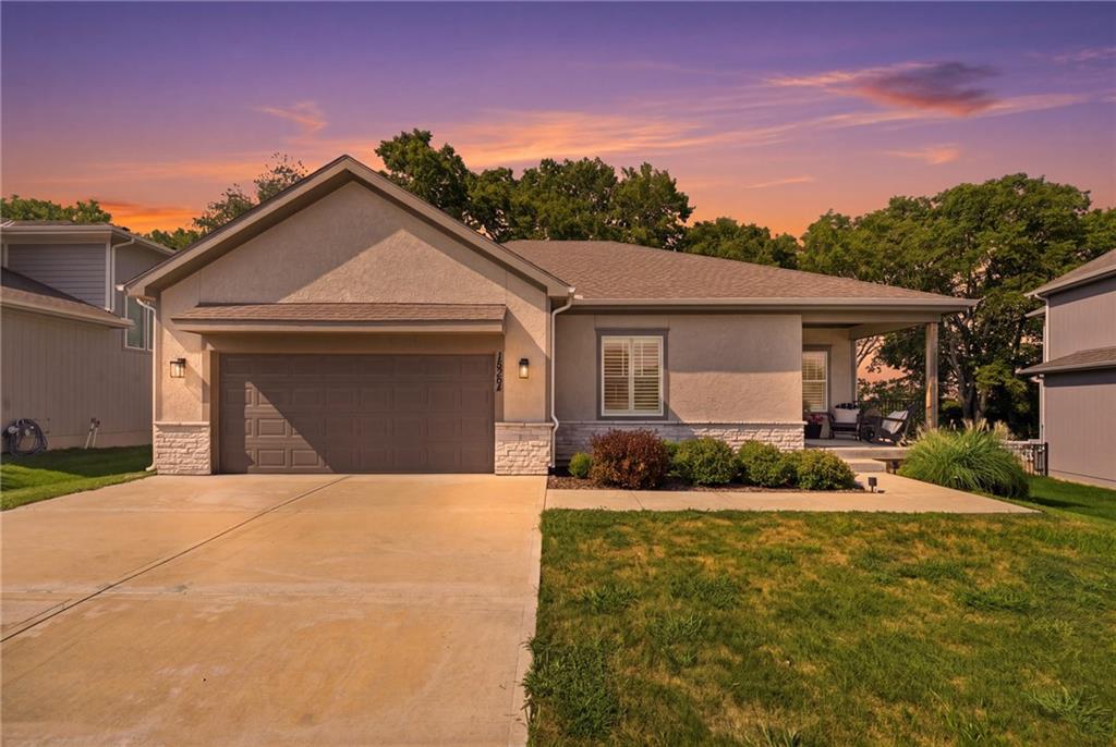 1st image of 15264 W 171st Ter, Olathe, KS 66062 | MLS# 2636399