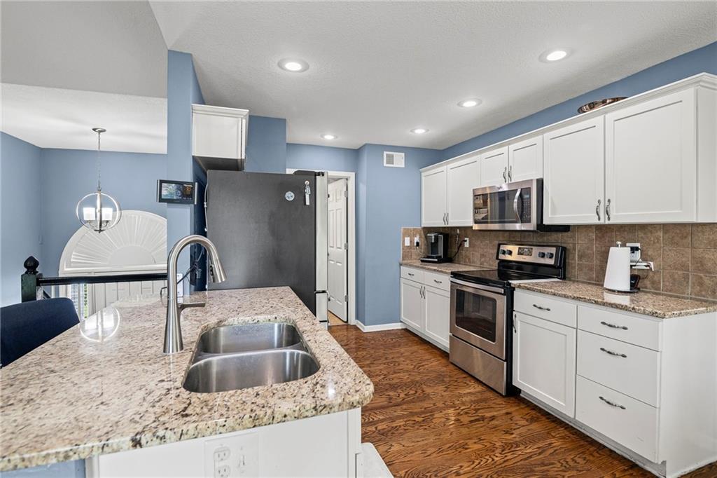 5th image of 3708 N 112Th St, Kansas City, KS 66109 | MLS# 2636406