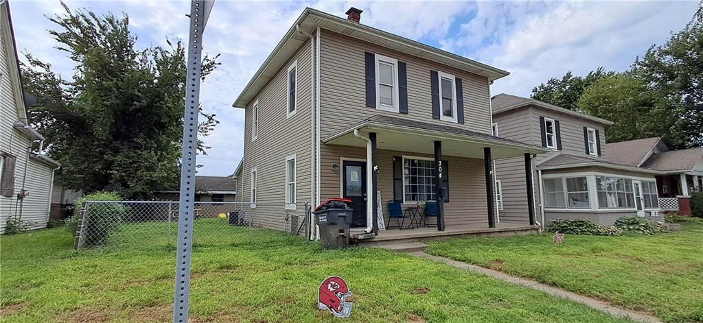 1st image of 304 Alabama St, St Joseph, MO 64504 | MLS# 2636418