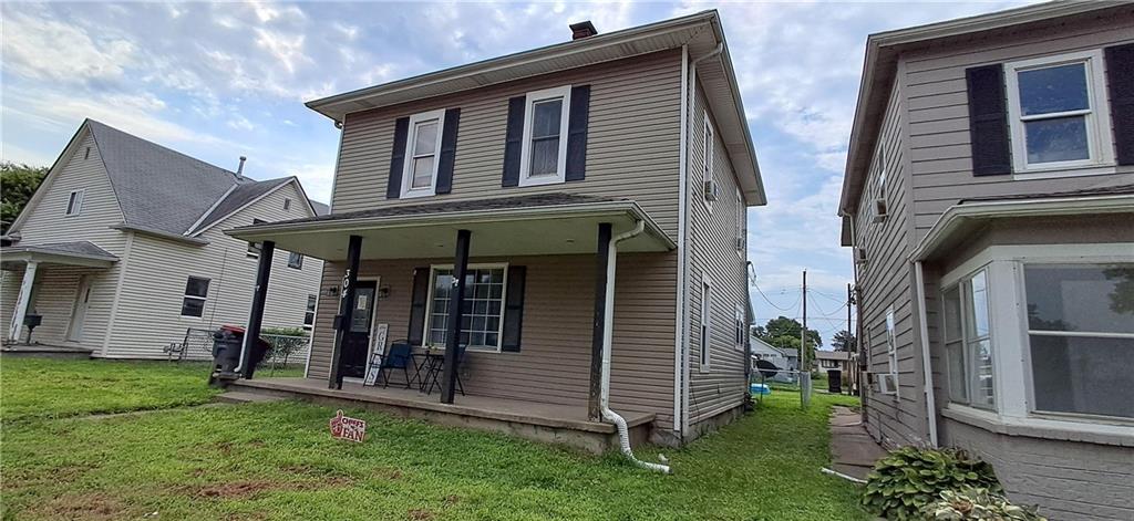 2nd image of 304 Alabama St, St Joseph, MO 64504 | MLS# 2636418