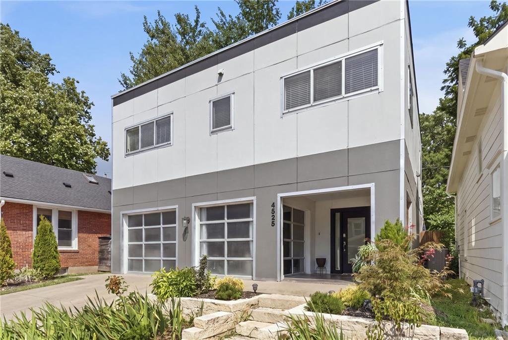 3rd image of 4525 Wyoming St, Kansas City, MO 64111 | MLS# 2636427