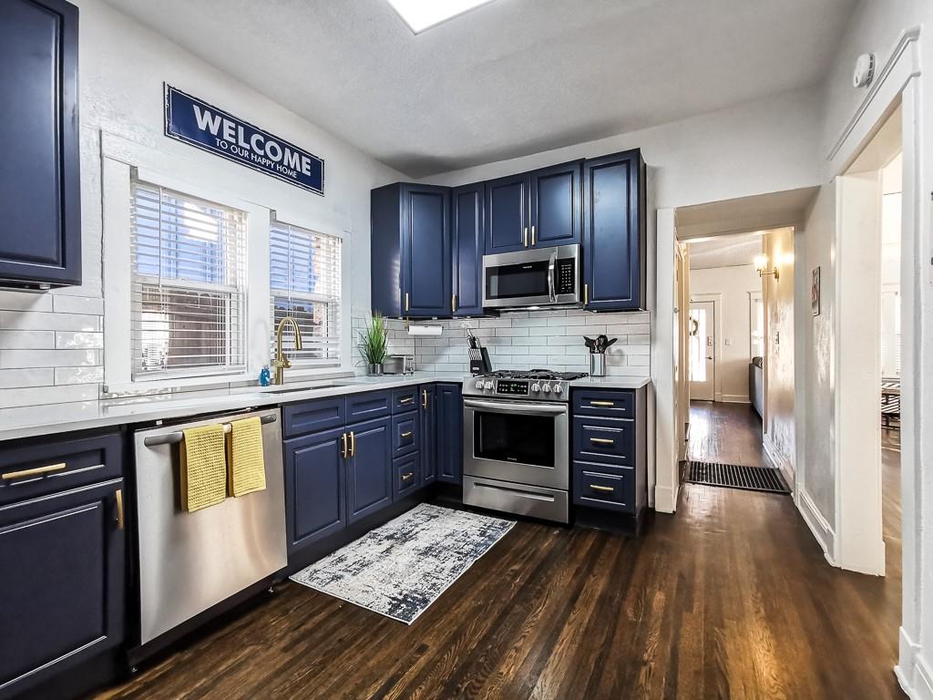 4th image of 4548 Mercier St, Kansas City, MO 64111 | MLS# 2636461