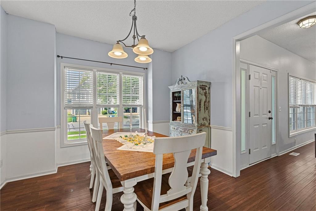 5th image of 22217 W 51St St, Shawnee, KS 66226 | MLS# 2636470
