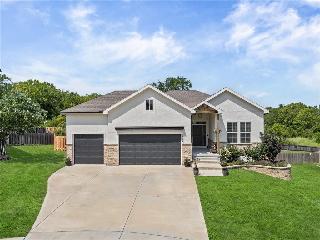 2nd image of 14178 S Pickering St, Olathe, KS 66061 | MLS# 2636502
