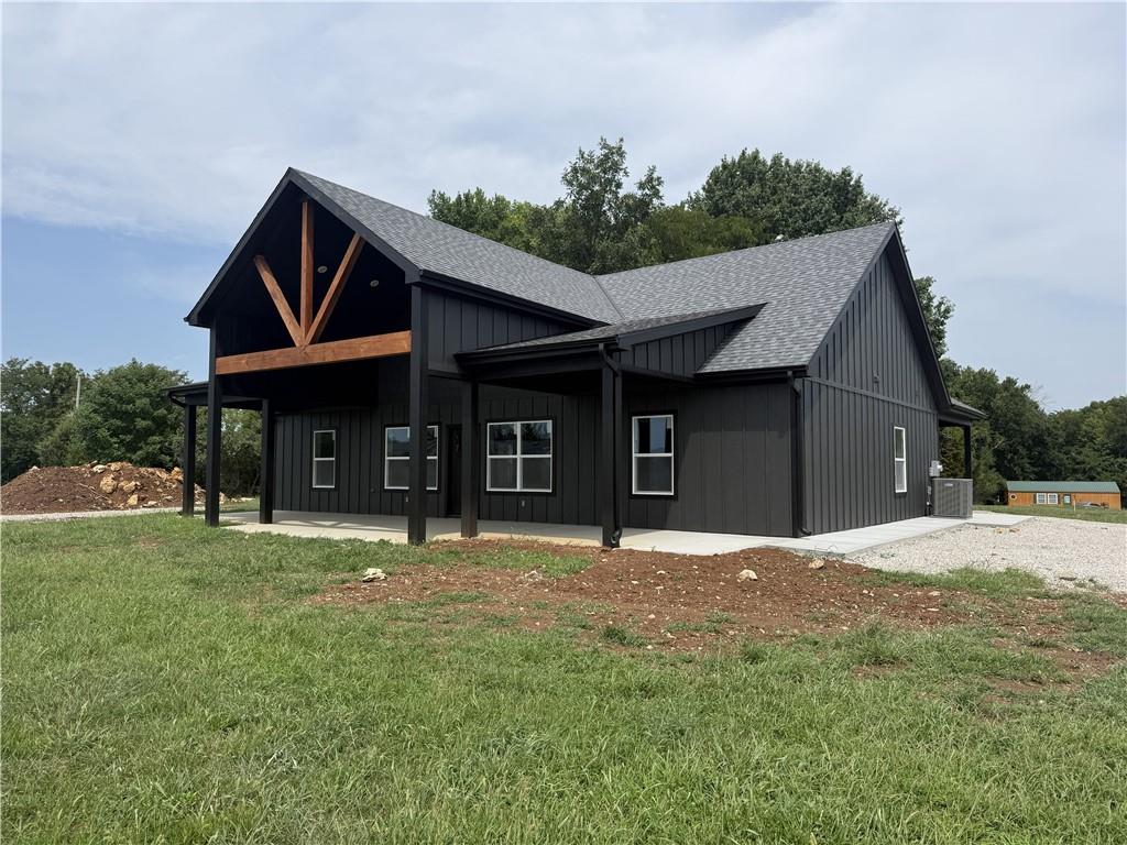 2nd image of 121 Elm Dr, Linn Valley, KS 66040 | MLS# 2636509