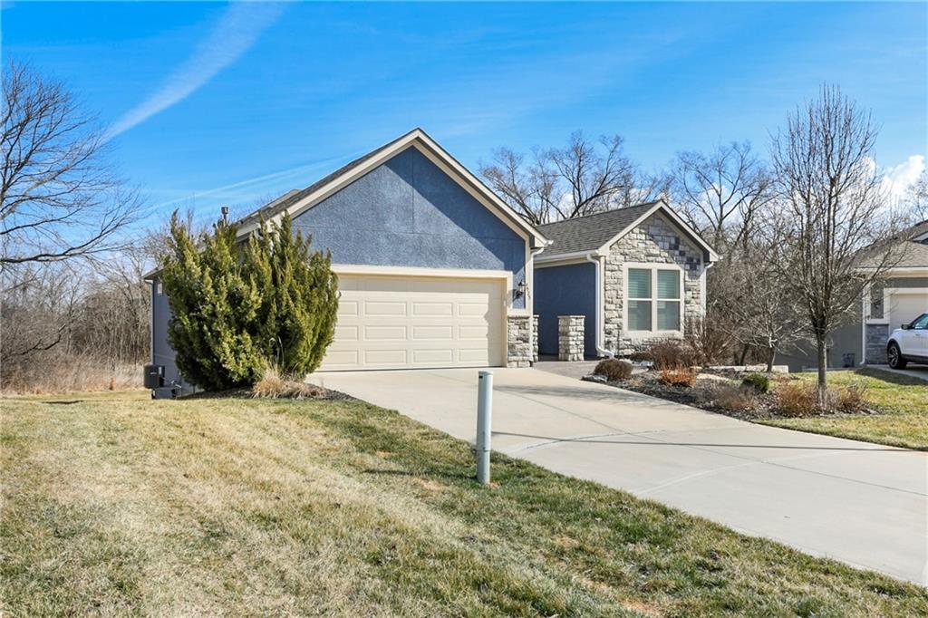 2nd image of 4925 Tallgrass St, Leavenworth, KS 66048 | MLS# 2636520