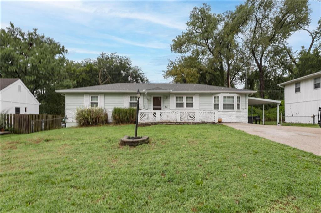 2nd image of 212 N 81st Ter, Kansas City, KS 66112 | MLS# 2636540