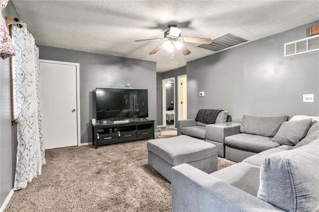 4th image of 212 N 81St Ter, Kansas City, KS 66112 | MLS# 2636540