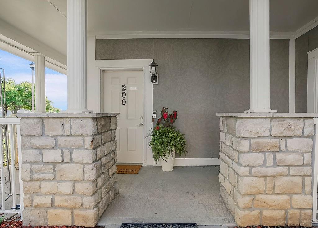 3rd image of 11701 S Roundtree St #200, Olathe, KS 66061 | MLS# 2636562