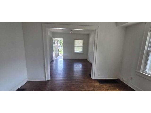 2nd image of 5038 Bellefontaine Ave, Kansas City, MO 64130 | MLS# 2636568