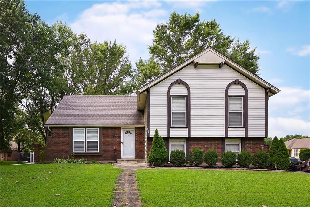 2nd image of 8301 E 166th St, Belton, MO 64012 | MLS# 2636574