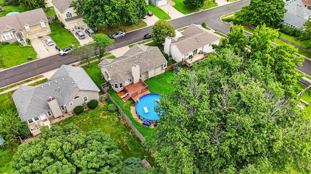 5th image of 416 Ne Fox Trail Dr, Blue Springs, MO 64014 | MLS# 2636581