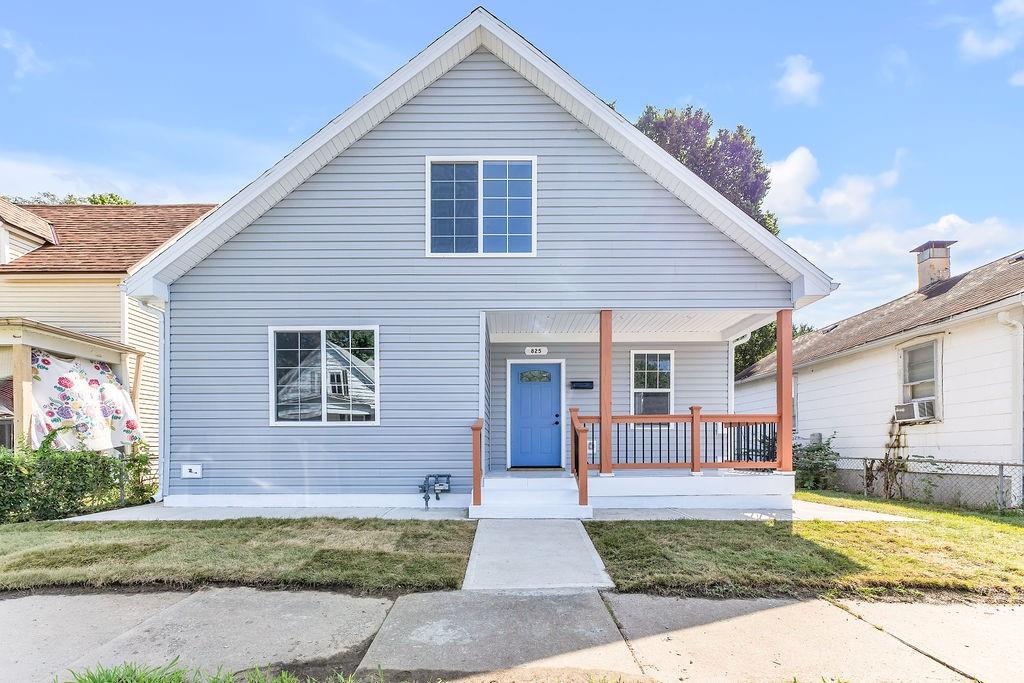 1st image of 825 S 19th St, St Joseph, MO 64507 | MLS# 2636586