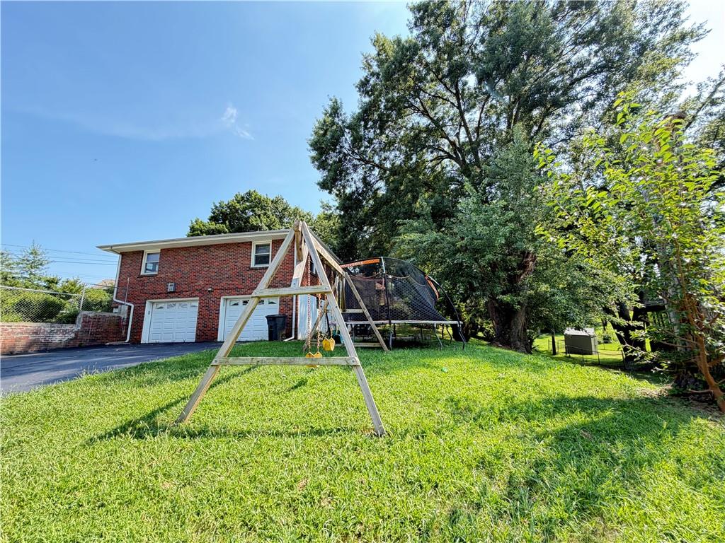 51st image of 1812 N 59th St, Kansas City, KS 66102 | MLS# 2636591