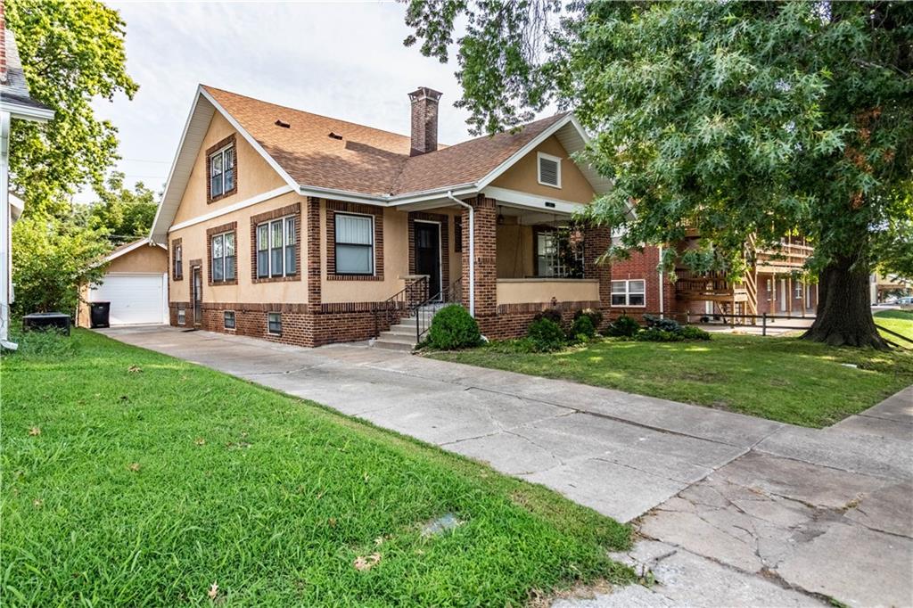 3rd image of 213 Broad St, Warrensburg, MO 64093 | MLS# 2636603