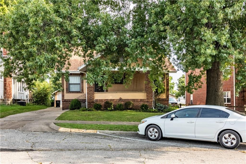 2nd image of 213 Broad St, Warrensburg, MO 64093 | MLS# 2636603