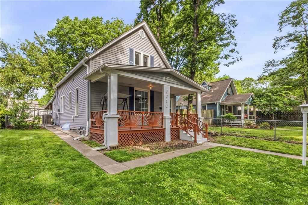 2nd image of 6010 Kenwood Ave, Kansas City, MO 64110 | MLS# 2636612