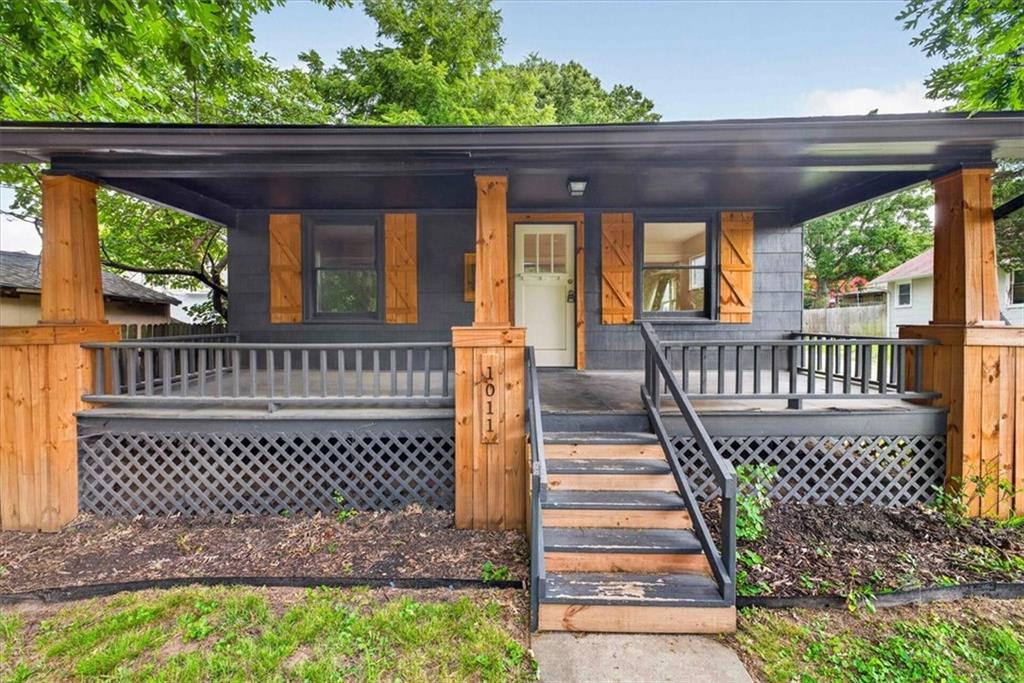 1st image of 1011 N Osage St, Independence, MO 64050 | MLS# 2636613